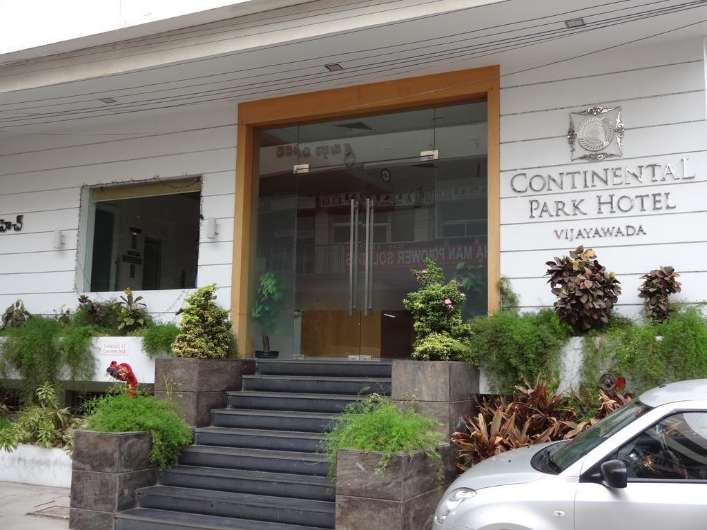 Continental Park Hotel Vijayawada Exterior photo